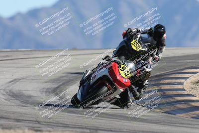 media/Dec-07-2025-CVMA (Sun) [[3e7d2de5dc]]/Race 5-Formula UL-CVMA Hooligans-American Thunder/